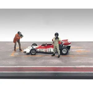 “Race Day” Diecast Figure Set for 1/43 Scale Models by American Diorama