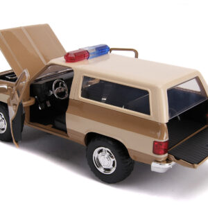 Hopper's Chevrolet Blazer with Police Badge