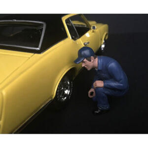 Mechanic Juan with Lug Wrench Figurine for 1/24 Scale Models by American Diorama