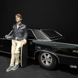 Skateboarder Figurine III for 1/24 Scale Models by American Diorama