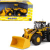 Komatsu WA500-7 Wheel Loader 1/50 Diecast Model by First Gear Komatsu WA500-7 Wheel Loader 1/50 Diecast Model by First Gear