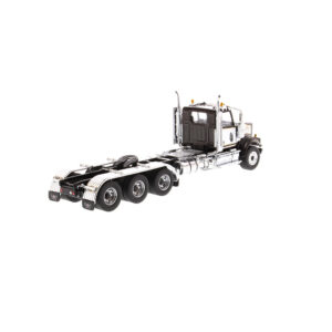 Western Star 4900 SF Tridem Day Cab Truck Tractor Black 