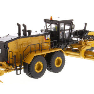 CAT Caterpillar 24 Motor Grader with Operator High Line Series 1/50 Diecast Model by Diecast Masters