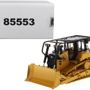 CAT Caterpillar D6 Track Type Tractor Dozer with SU Blade and Operator “High Line” Series 1/50 Diecast Model by Diecast Masters