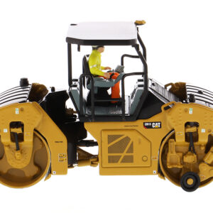 CAT Caterpillar CB-13 Tandem Vibratory Roller with ROPS (Roll Over Protective Structure) and Operator