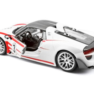 Porsche 918 Spyder Weissach #3 White 1/24 Diecast Model Car by Bburago