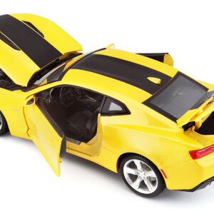 2016 Chevrolet Camaro SS Yellow 1/18 Diecast Model Car by Maisto