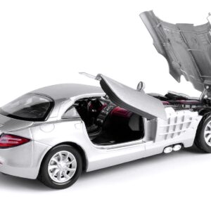 Mercedes McLaren SLR Silver 1/24 Diecast Model Car by Motormax