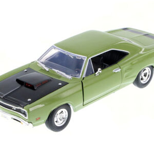 1969 Dodge Coronet Super Bee Green 1/24 Diecast Model Car by Motormax