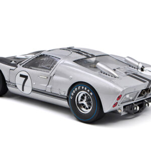 1966 Ford GT-40 MK II #7 Silver 1/18 Diecast Model Car by Shelby Collectibles